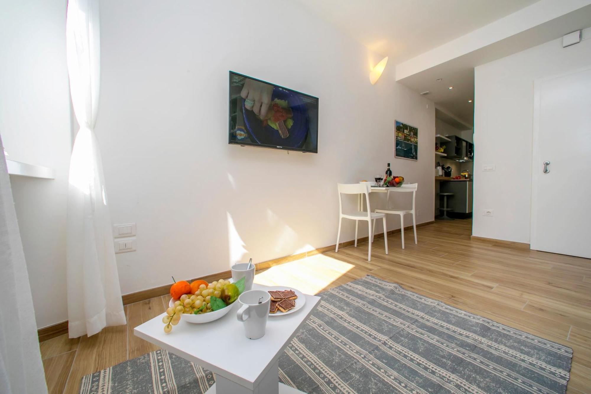 Nido Sui Tetti Di Riva Del Garda - Happy Rentals Eksteriør bilde